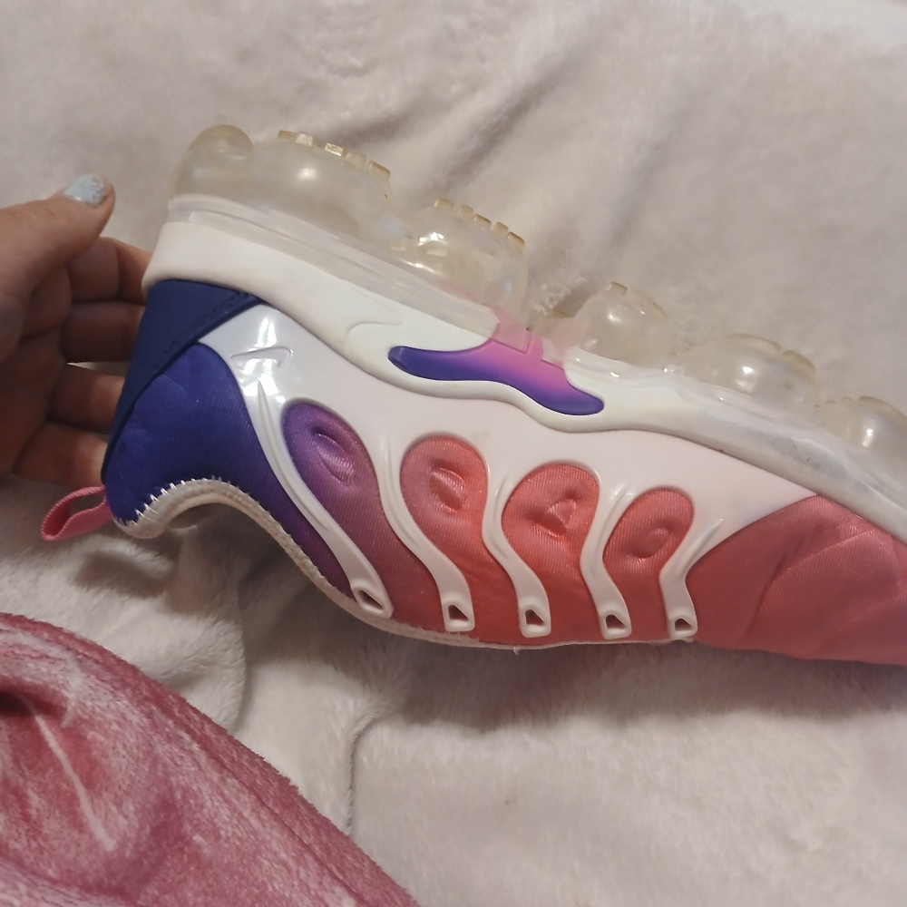 Nike Pink Purple Gradient Women's Air VaporMax Athletic Shoes - Picture 5 of 5